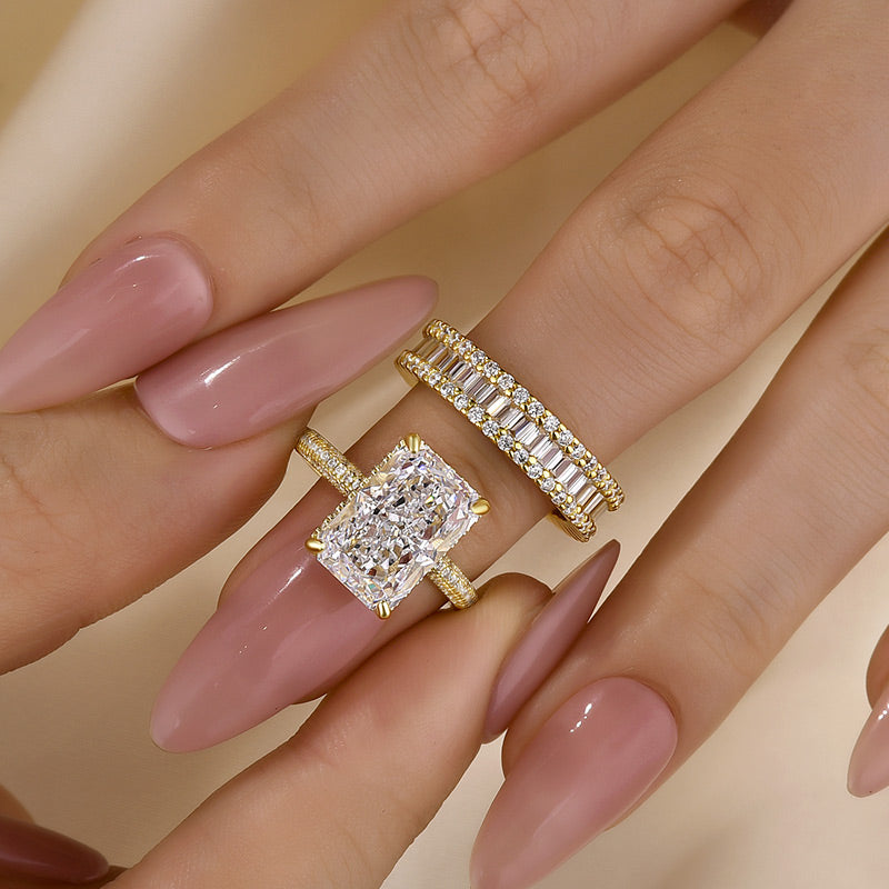 Maxine Elongated 5.0Ct Radiant Cut Wedding Ring With Emerald Cut Wedding Band