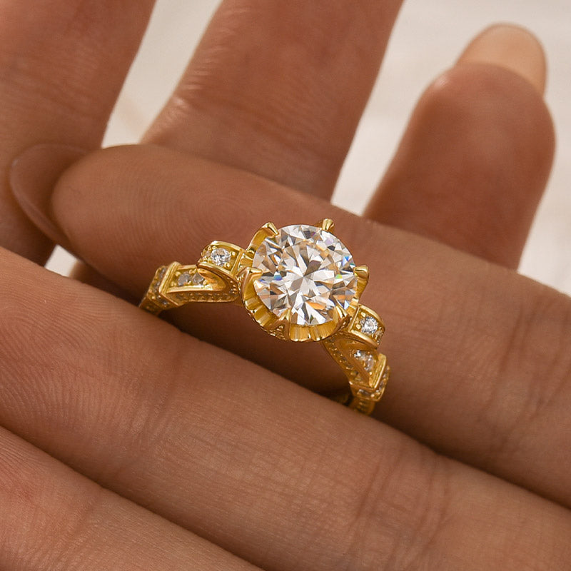 Moissanite 2.0 Carat Round Cut Vintage Engagement Ring